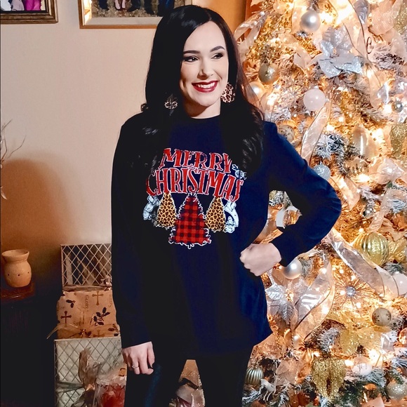Perfect peach navy Christmas tree sweatshirt New - Picture 5 of 5